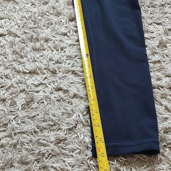 ATHLETA Navy Blue Capri leggings High Waisted Size XS - Picture 2 of 10